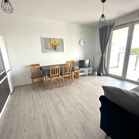 Sdh 1 Radzymin Comfortable Apartment Near Warsaw Luaran gambar